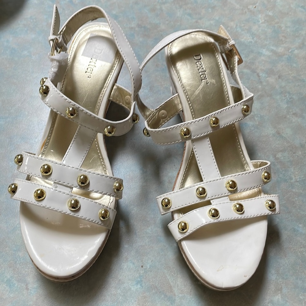 Dexter white platform sandals (sz 7 1/2)